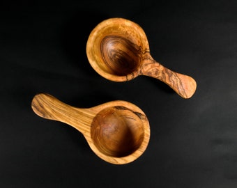 Handcrafted measuring spoons, flour spoons, coffee spoons made of olive wood / Ø approx. 5 cm