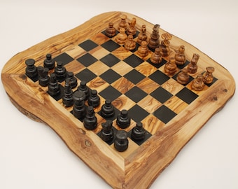 Chess set M rustic incl. 32 chess pieces made of olive wood / 45 cm, handmade