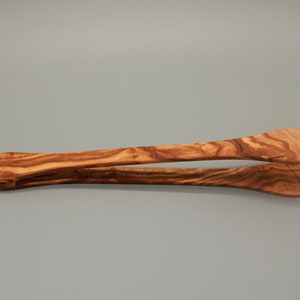Handmade Olive Wood Grill Tongs 25 cm – Kitchen & Serving Tongs – Natural BBQ Utensil – Rustic Cooking Accessory – Wooden Tongs