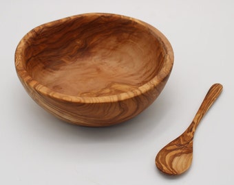 2 er set  Salatschale inkl. Esslöffel (Geschenk), Ø 22-24 cm , aus Olivenholz , naturbelassene Schale, Müslischake, handgemacht