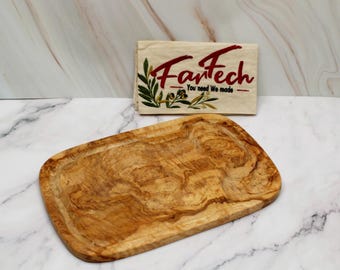 Olive Wood Cutting Board with Juice Groove 30x20 cm – Handmade Serving & Carving Board – Rustic Kitchen Gift – Natural Wood