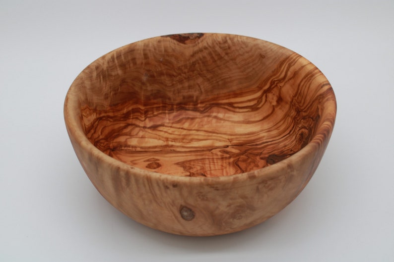 Handmade large wooden bowl made of olive wood, diameter selectable, Handmade image 9