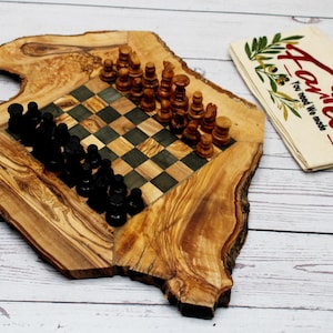Rustic Olive Wood Chess Set – Handcrafted Chessboard with 32 Chess Pieces, Unique Wooden Game, Perfect Gift for Chess Lovers