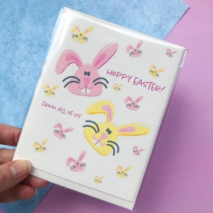 Carte Lapin de Pâques Hoppy du groupe avec enveloppe de lapin assortie | Carte Punny | Lapin en disquette