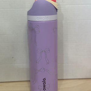 24 Oz Custom Engraved Owala Water Bottle - Coquette Bows Design