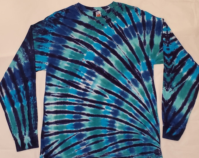 Long-Sleeve V-Neck Tie Dye T-Shirt