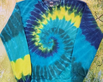 Super Comfy & Colorful Tie-Dye Pullover Crew Neck Sweatshirt Gift Quality