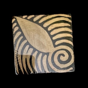 4 Lenca Pottery Clay Coasters. Honduran Handmade. 4-Set. 2 Solid / 2 Black and Beige.