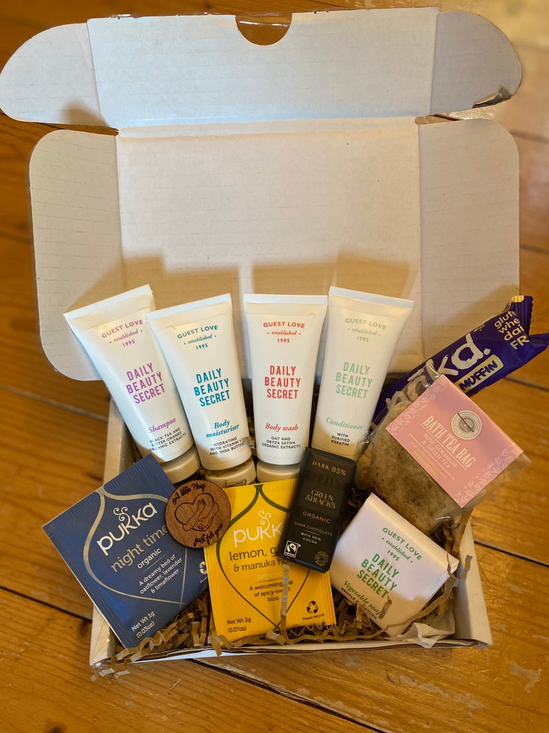 Wellness box Healthy letterbox gift vegan letterbox get