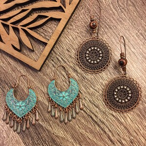 2 Pairs of Vintage Style Copper Alloy Dangle Drop Earrings