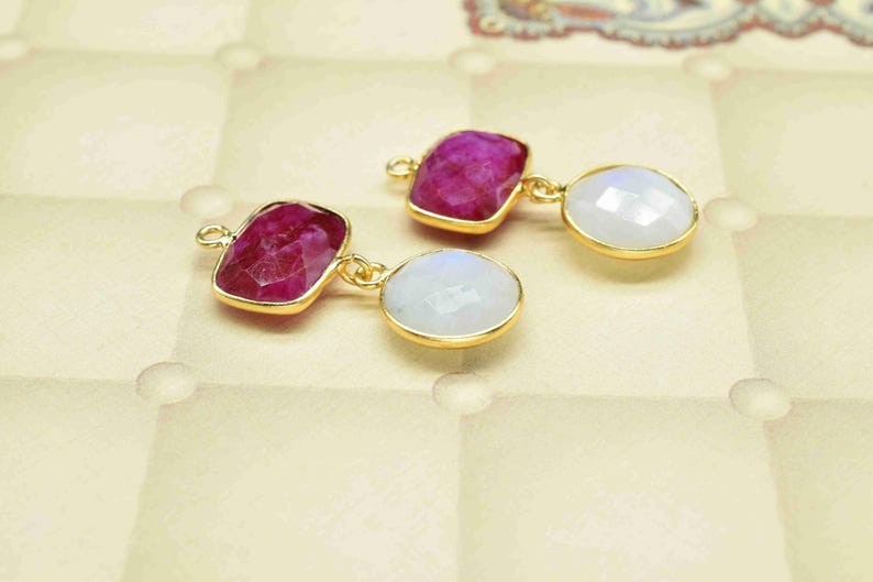 Pendants d'oreilles rubis multicolores vibrants | Pendentif connecteur de pierres précieuses| Lien de station fait main| Composant de fabrication de bijoux avec lunette arc-en-ciel image 2
