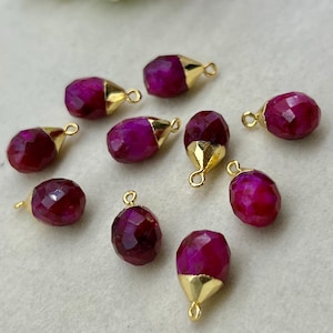 Gocce sfaccettate di rubino radioso / Fornitura di gioielli placcati in oro galvanizzato / Connettore con pietra portafortuna di luglio / Regalo fai da te fatto a mano / Perlina di cristallo della passione