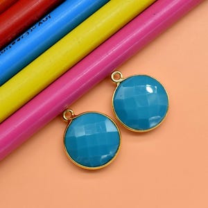 Natural Turquoise 12mm Round Single bail connectors,Turquoise Pendant,Faceted Turquoise bezel link,Gemstone Charm,Gemstone Pendant, charms