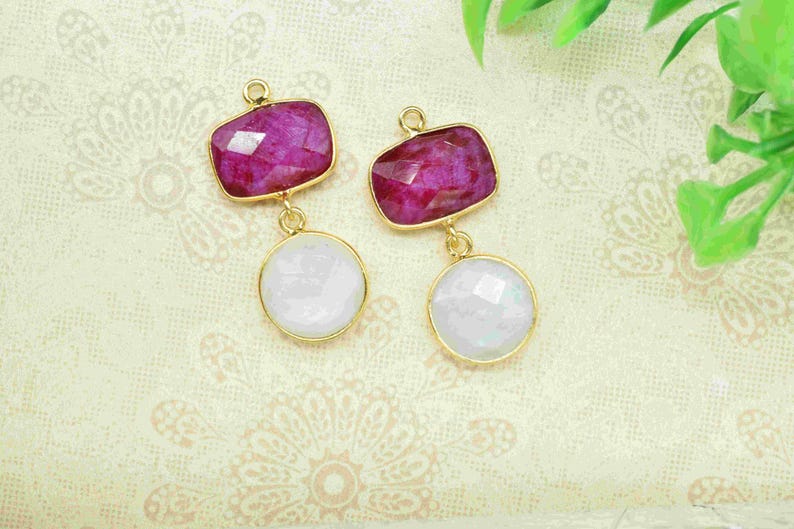 Pendants d'oreilles rubis multicolores vibrants | Pendentif connecteur de pierres précieuses| Lien de station fait main| Composant de fabrication de bijoux avec lunette arc-en-ciel image 3