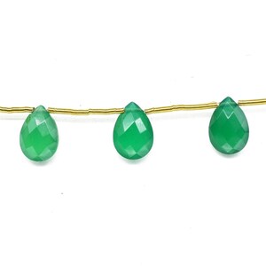 Natural Green Onyx Pear Shape Briolette| 7x10mm fancy Briolettes|Green Onyx Teardrop Beads| Onyx pear Shape Briolettes|Green Onyx Briolettes