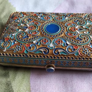 Portasigarette antico russo in argento 84 (875) con smalto cloisonné, segno distintivo di Mikhail Zorin, circa 1910, scatola di presentazione/conservazione vintage