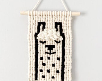 Handwoven Llama Macrame Wall Hanging: Nursery Decor