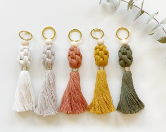 Macrame Tassel Key Holder: Essential Oil Diffuser Car Charm