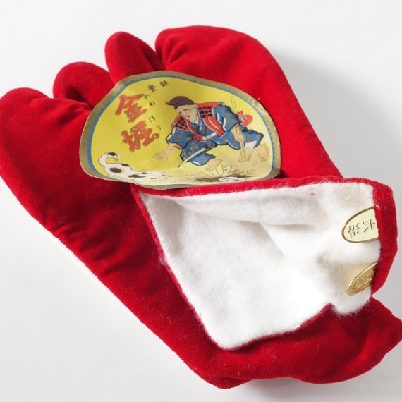 Japanese Red Tabi Socks for kids, with Cute Label… - image 3