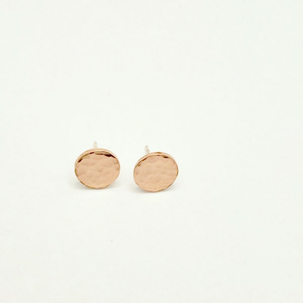 Hammer copper stud earrings