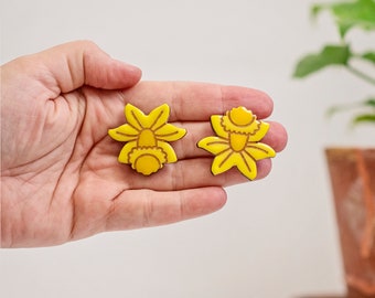 Yellow daffodil statement flower stud earrings, Hand made birth month flower jewelry, March birthday clip on earrings for non pierced ears