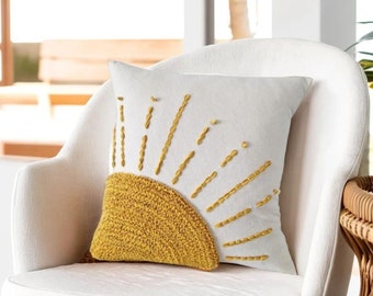 Housse de coussin soleil, joli coussin preppy, housse de coussin de soleil brodée, taies d'oreiller jaune bohème, coussins décoratifs pour bébé