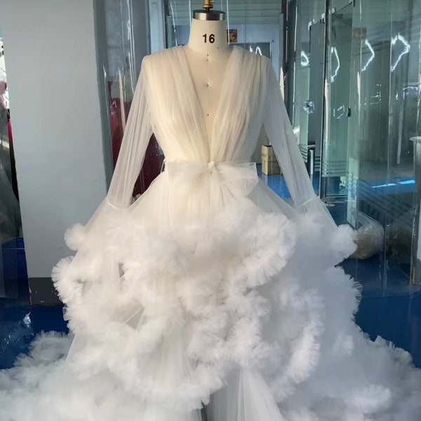 Bridal robe / Very full white bridal robe / Extra fluffy bridal robe / wedding robes for brides