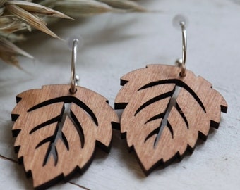 Earrings wood - leaves earrings - autumnal earrings - natural - statement earrings - light