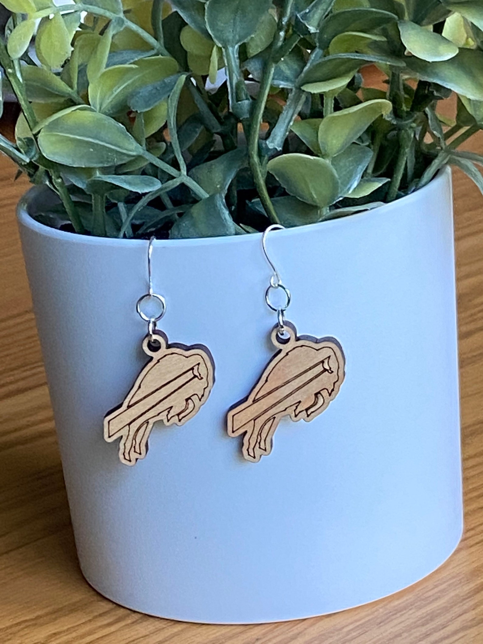 Buffalo Bills Football Maple Wood Pendientes Plomo y níquel | Etsy