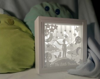 Lightbox Wood & Papercut "Le petit prince" inspired , home decor lamp, decorative lightning shadowbox paper the little prince, LED