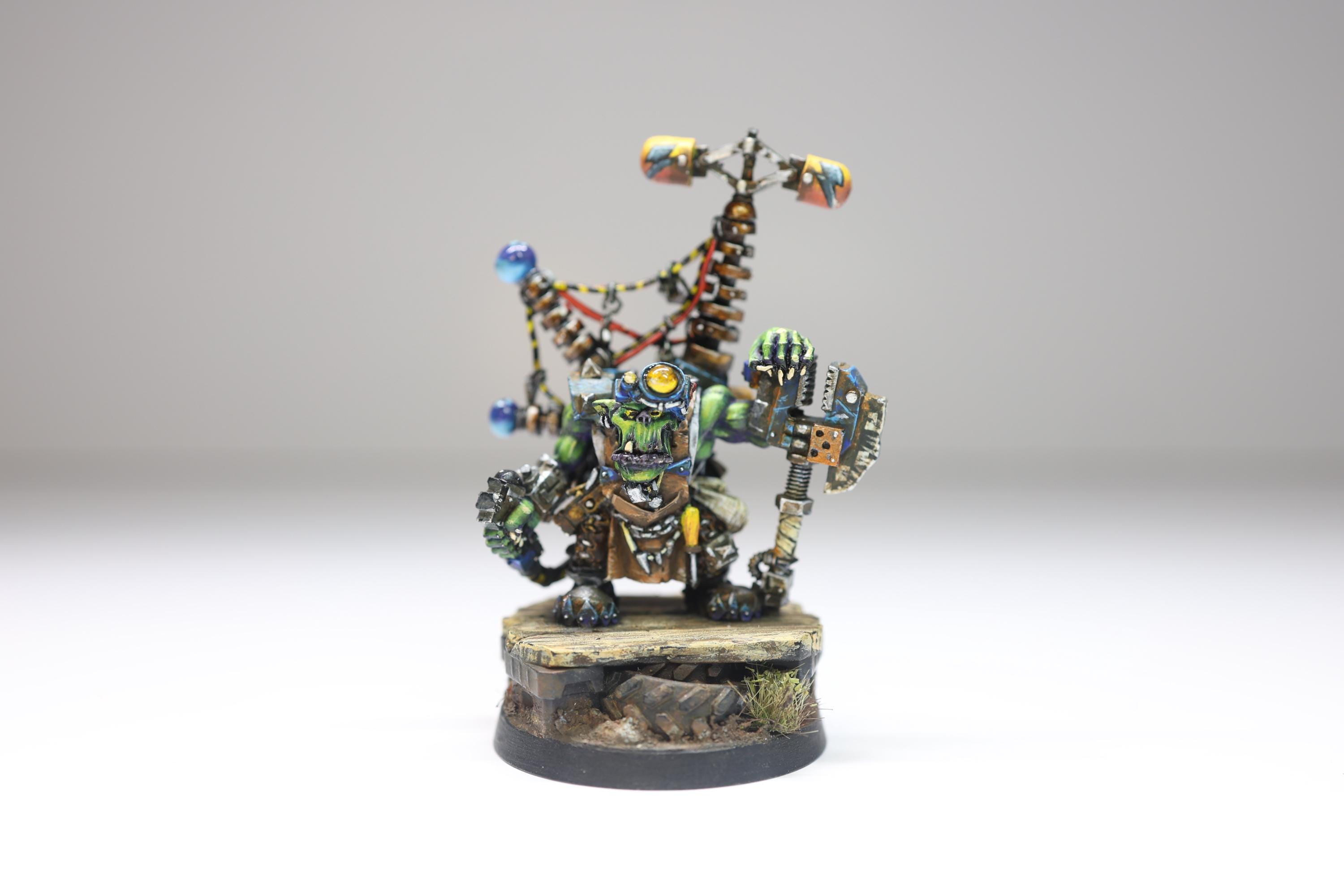 Warhammer Orks Big Mek med KFF Kustom Force Field Pro målad skärmkvalitet