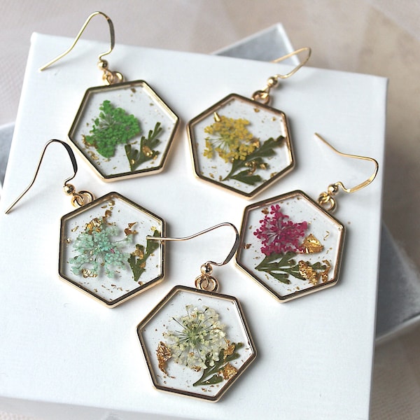 Real Flower Earrings, Pressed Flower Earrings, Flower Earrings, Leaves Earrings, Resin Earrings, Teardrop Earrings, Plant Earrings