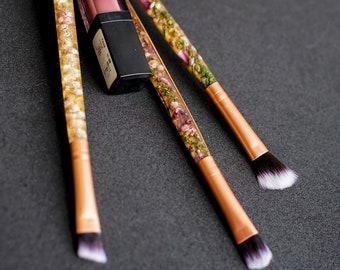 Resin Wood Make Up Brushes, Natural Flowers Makeup Brushes, Terrarium Beauty Kit, Wooden Cosmetic Tools, Anniversary Gift for Women