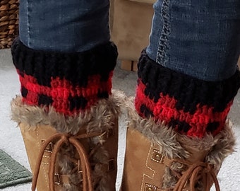 Buffalo Plaid checked boot cuffs. These boot toppers are warm and stylish! 2 color combos to choose from. Available in 3 sizes.