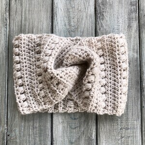 Crochet Headband Pattern, Crochet Twisted Ear Warmer Pattern, Crochet Headband, Twisted Ear Warmer Crochet, Crochet PDF image 5