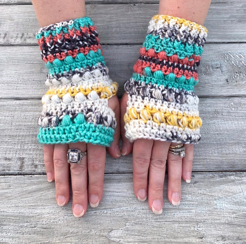 Crochet Fingerless Gloves Pattern, Fingerless Gloves Crochet Pattern, Fingerless Mitts Crochet Pattern, Crochet Wrist Warmers image 1