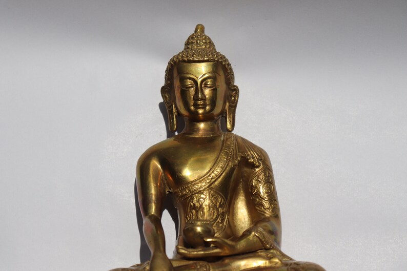 Lord Buddha Idol in Bhumisparsha Mudra Buddha Statues, Tibetan Buddhist