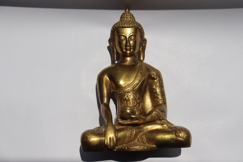 Lord Buddha Idol in Bhumisparsha Mudra Buddha Statues, Tibetan Buddhist