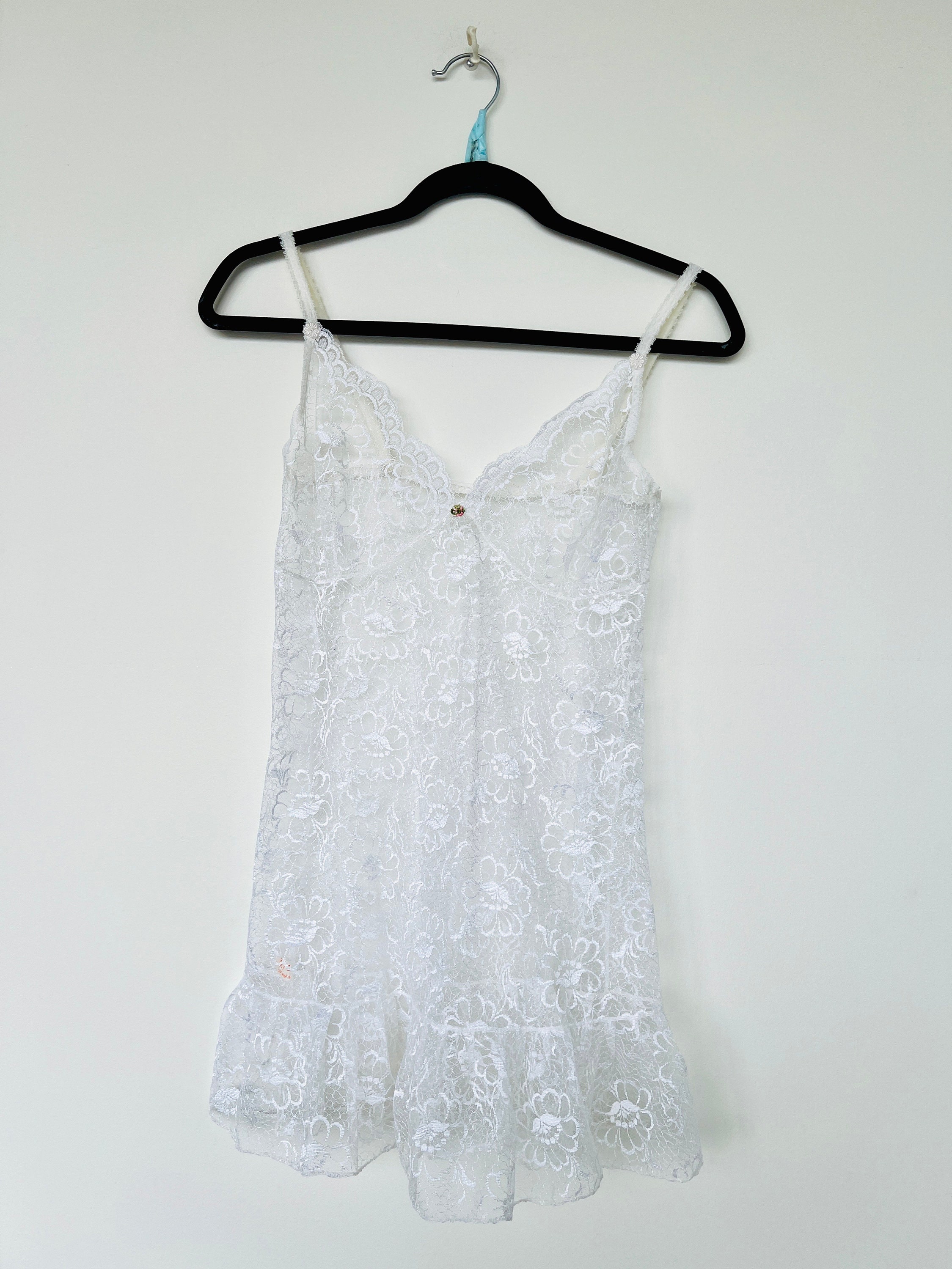 Sheer white deals slip