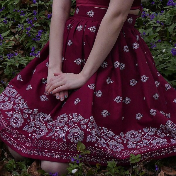 burgundy vine Folk floral flower folklore slovak slovanian europe europan boho border bordered borders skirt burgundy color