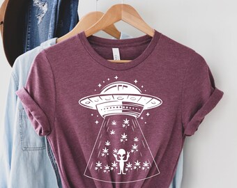 Bigfoot Alien Shirt, Sasquatch Shirt, Funny Bigfoot Shirt, Hiking Shirt, Yeti Shirt, Spaceship Shirt, Ufo Shirt, Alien Shirt, Cool Shirt