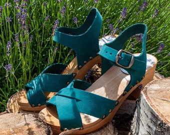 Sandales à talons hauts - Turquoise, sabots en bois, nubuck huilé, sabots suédois, faits à la main, sabots pour femmes, sandales Womend, sabots à talons hauts