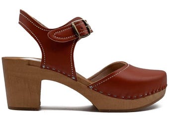 Handmade Vegan Leather Clogs: Low Heel Swedish Sandals