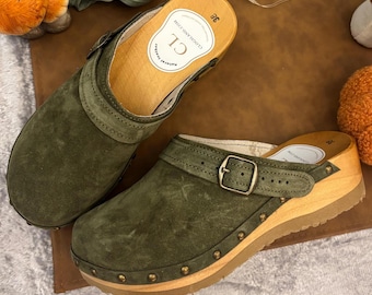 Handmade Green Leather Clogs: Vintage Wooden Mules
