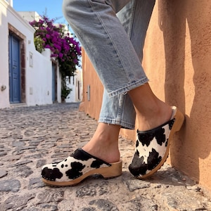 Cow Leather Clogs Shoes with cowhide in black and white, womens wooden mules