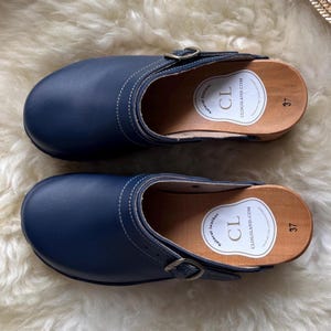 Dark Blue Vintage Leather Clogs for Women, Dark Blue Women's Wooden Mules, Vintage Style Shoes, Leather Clogs, Dark Blue Wooden Clogs