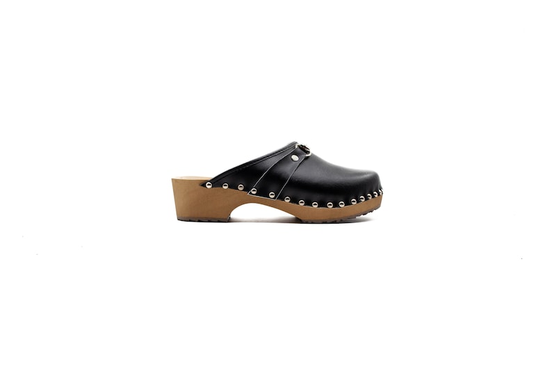 Schwedische Holz Clogs für Frauen Stilvolle Schwarze Clogs mit Absatz Perfektes Geburtstags und Weihnachtsgeschenk Bild 5