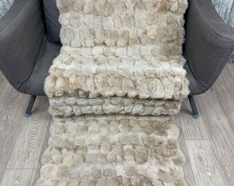 Luxury Beige Fox Fur Blanket: Handmade Throw Rug