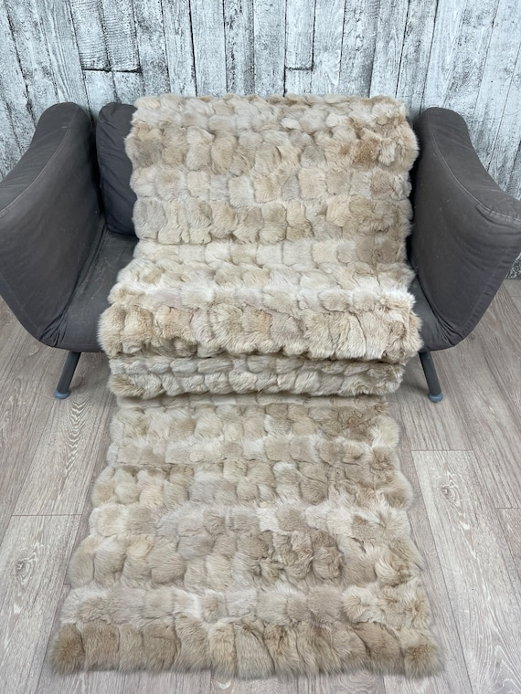 Luxury beige fur blanket  fox patchwork throw rug, cozy and fluffy genuine fur blanket