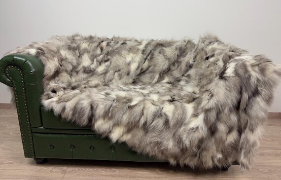 Luxury Platinum Fox Fur Blanket, fur blanket, fluffy fur throw, real fur blanket